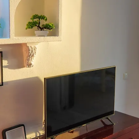 Sunset Views Адехе